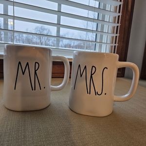 Rae Dunn Mr. Mrs. Mugs